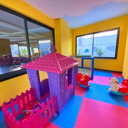 Konak Twin Tower Kleopatra Apartamento Alanya